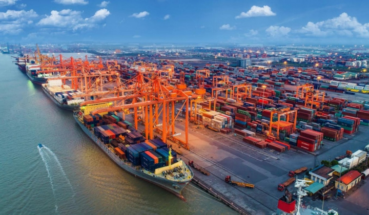 Việt Nam ghi nhận xuất siêu 9,8 tỷ USD trong 5 tháng