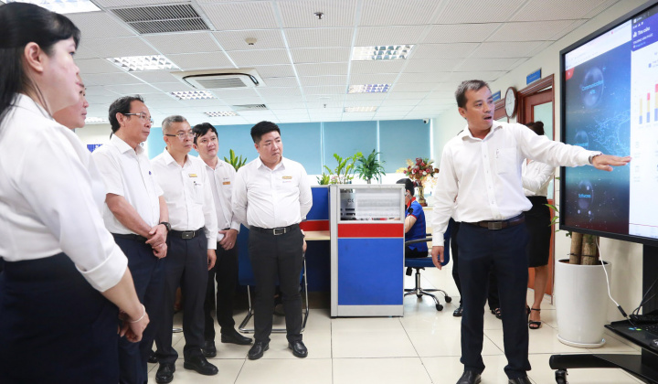 EVNHCMC không ngừng đổi mới, sáng tạo đảm bảo cung cấp điện cho phát triển kinh tế, xã hội