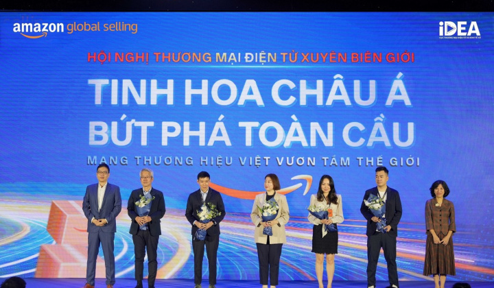Hỗ trợ doanh nghiệp Việt tiếp cận thị trường toàn cầu qua thương mại điện tử xuyên biên giới
