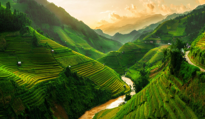 Quản lý nhà nước của Ủy ban nhân dân huyện Hàm Thuận Nam về du lịch và những định hướng hoàn thiện