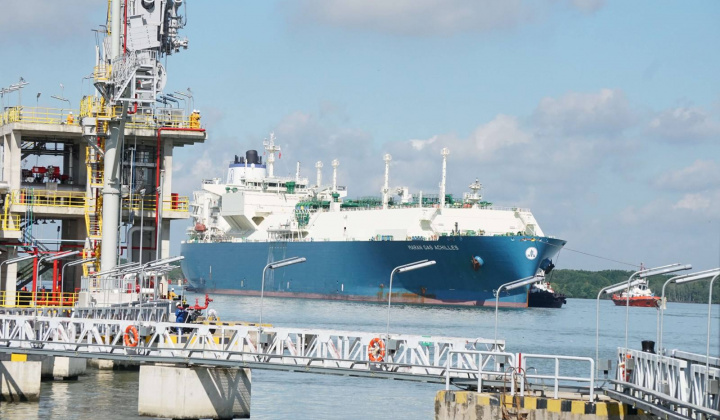 Chuyến tàu nhập khẩu LNG cập bến Thị Vải: Dấu mốc trong lộ trình chuyển đổi năng lượng xanh của PV GAS
