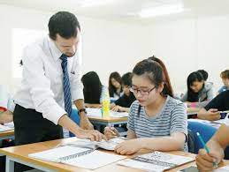 Giải pháp triển khai đào tạo chuyên ngành Luật Tài chính - Ngân hàng