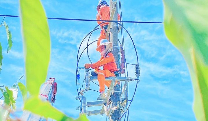 EVNNPC: Đảm bảo vận hành hệ thống và cung ứng điện an toàn