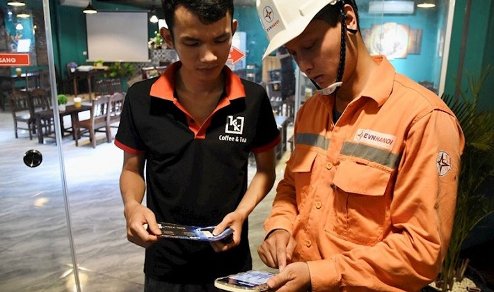 EVNHANOI đa dạng hóa các kênh chăm sóc khách hàng