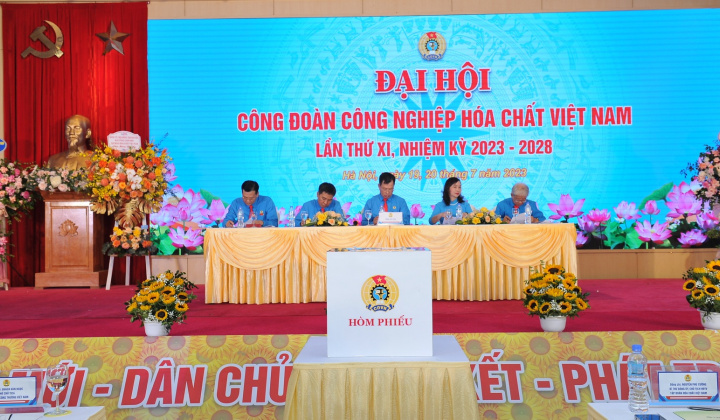 Đại hội Công đoàn Công nghiệp Hóa chất Việt Nam lần thứ XI thành công tốt đẹp