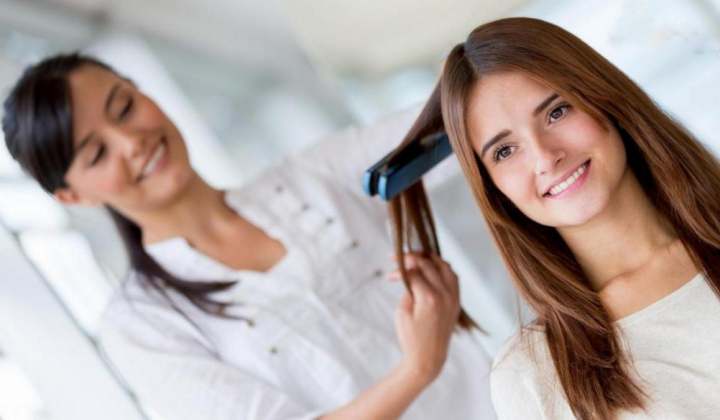 5 cách giảm thiểu hư tổn cho tóc mà không cần từ bỏ việc tạo kiểu tóc bằng nhiệt