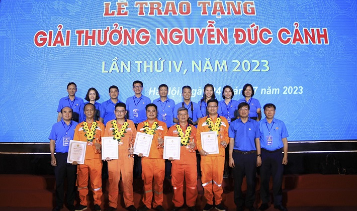 5 gương mặt tiêu biểu của EVN được trao tặng Giải thưởng Nguyễn Đức Cảnh lần thứ IV năm 2023