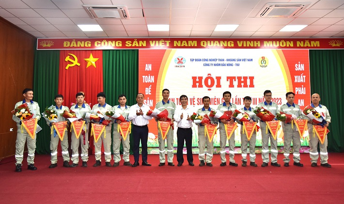 Sôi nổi hội thi An toàn vệ sinh viên giỏi Công ty Nhôm Đắk Nông năm 2023