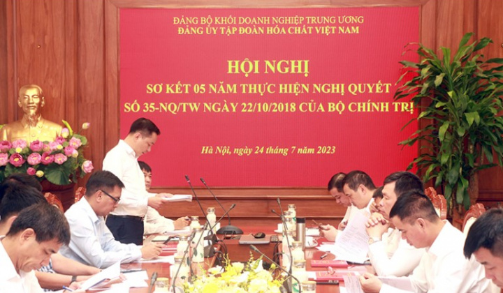 Đảng ủy VINACHEM: Triển khai hiệu quả Nghị quyết số 35-NQ/TW
