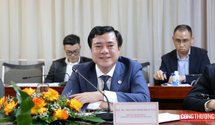 Tận dụng đường bay thẳng Việt Nam - tỉnh Wakayama, Nhật Bản để tăng cường kết nối giao thương