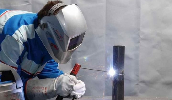 Nghiên cứu vị trí kẹp chặt ảnh hưởng đến biến dạng của vật hàn trong quá trình hàn hồ quang tự động CNC