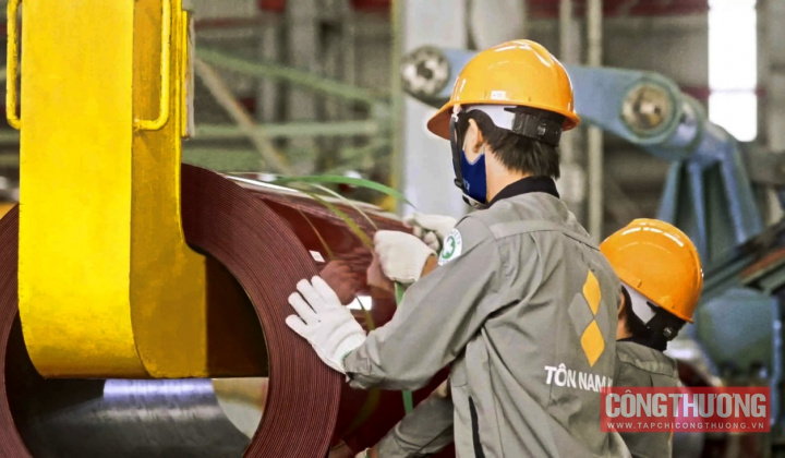 Thép Nam Kim: Báo lãi trở lại sau 3 quý lỗ, cổ phiếu NKG xác lập nhịp tăng mới