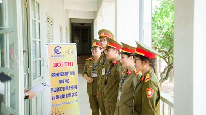 Trường Đại học Điện lực: Sôi nổi Hội thi giảng viên dạy giỏi Giáo dục quốc phòng và an ninh