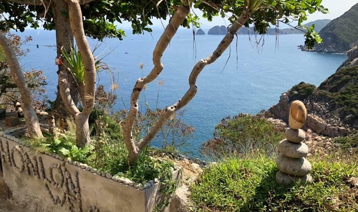 Đảo Bích Đầm Nha Trang - điểm đến của những người đam mê khám phá du lịch