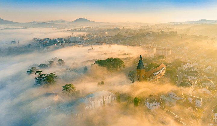 Ba thắng cảnh của Việt Nam nằm trong 10 điểm đến tránh nóng lý tưởng ở châu Á