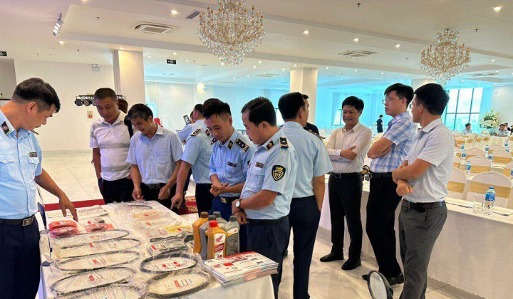 QLTT Lai Châu tập huấn phân biệt hàng thật, hàng giả nhãn hiệu Honda