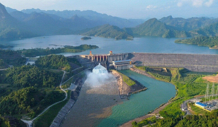 Mực nước hồ thủy điện ngày 24/8: Hồ Tuyên Quang ghi nhận lưu lượng nước nhiều nhất từ đầu tháng 8