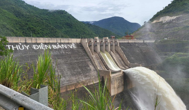 Mực nước hồ thủy điện ngày 6/10: Hồ Bản Vẽ về chế độ vận hành bình thường sau 1 tuần hạ mực nước để cắt lũ