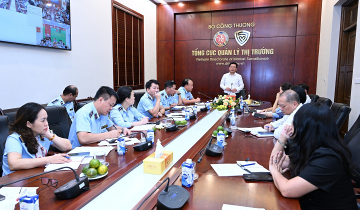 Bộ trưởng Nguyễn Hồng Diên: Công tác quản lý thị trường phải hướng tới xây dựng môi trường kinh doanh lành mạnh