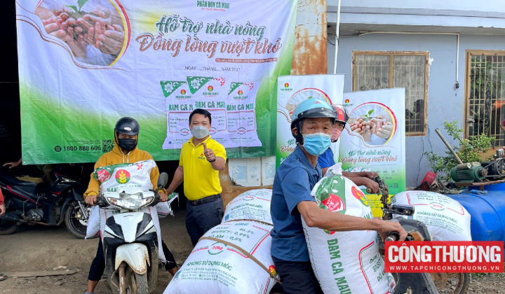 Đạm Cà Mau (DCM) và Đạm Phú Mỹ (DPM) tiếp tục kiến nghị đưa phân bón vào diện chịu thuế VAT