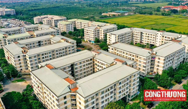 Chủ tịch HĐQT và tổ chức liên quan đăng ký bán toàn bộ cổ phiếu HQC, Địa ốc Hoàng Quân sẽ đổi chủ?