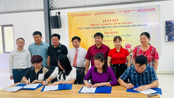 Quảng Ninh: Liên kết chuỗi tiêu thụ sản vật bản địa lợn Móng Cái