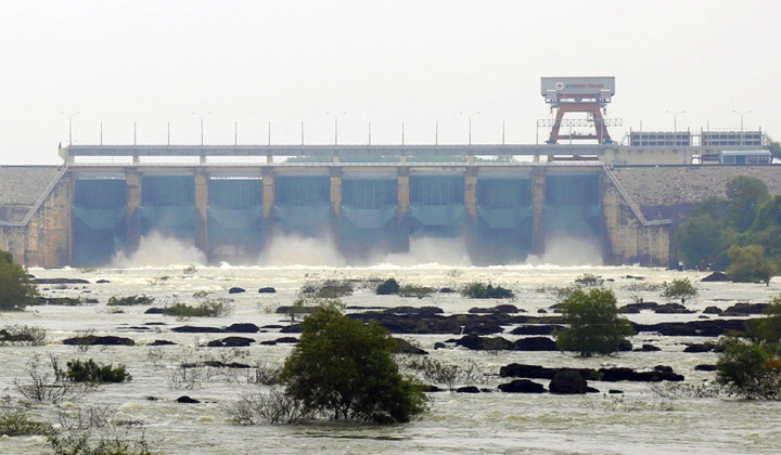 Mực nước hồ thủy điện ngày 11/9: Nước về tăng liên tục, hồ Trị An nâng mức xả tràn