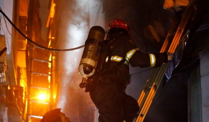 Trang bị ngay những vật dụng thoát hiểm cho gia đình phòng khi xảy ra cháy