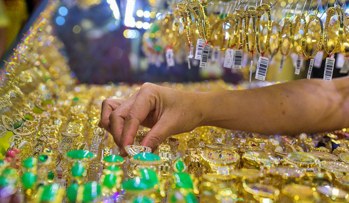 Kiến nghị bỏ vàng trang sức khỏi mục kinh doanh có điều kiện