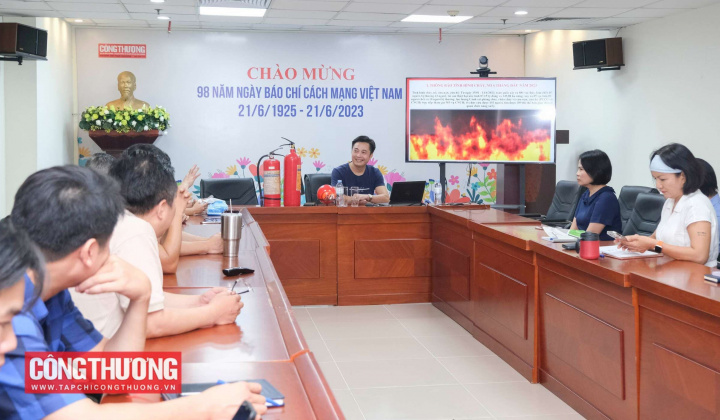 Tạp chí Công Thương tổ chức tập huấn nâng cao kỹ năng phòng cháy chữa cháy