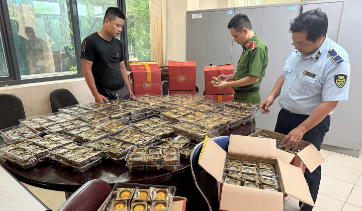 Ban Chỉ đạo 389 Hà Nội: 1 tháng xử lý hơn 2.000 vụ việc vi phạm