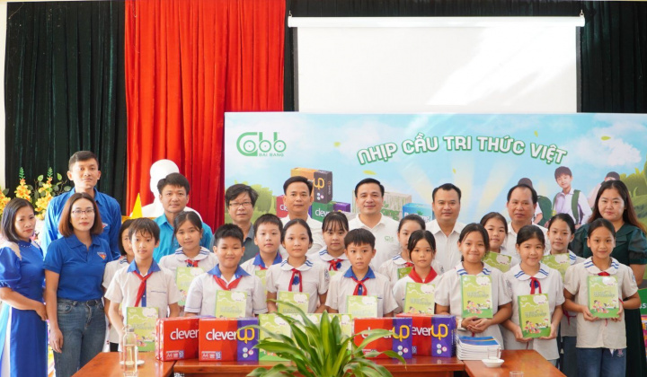 VINAPACO tiếp sức đến trường trước thềm năm học mới