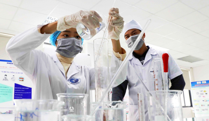 Thủ tục xét đặc cách bổ nhiệm chức danh khoa học, công nghệ không qua thi thăng hạng