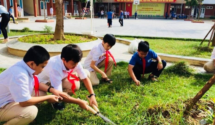 Tích hợp giáo dục môi trường trong môn giáo dục kinh tế và pháp luật ở trường trung học phổ thông