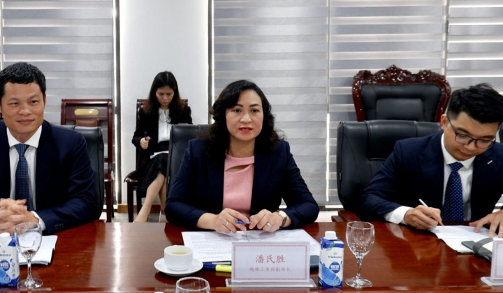 Bộ Công Thương đề nghị Chiết Giang (Trung Quốc) tăng cường hợp tác sản xuất phụ tùng ô tô, xe máy