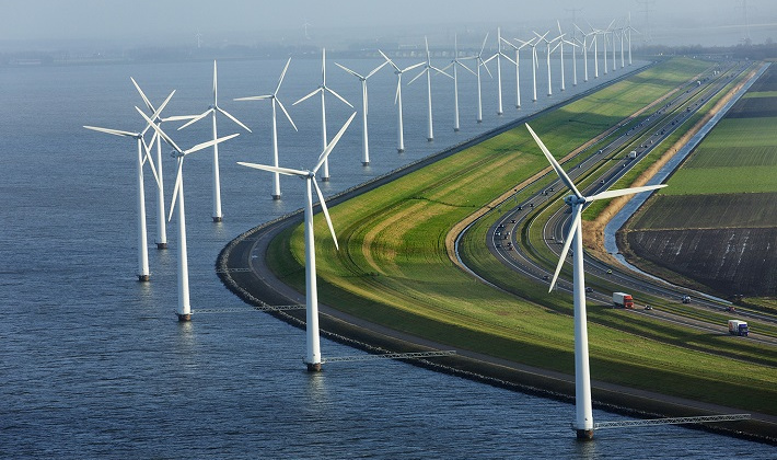 Tập trung giải quyết vướng mắc phát triển điện gió ngoài khơi