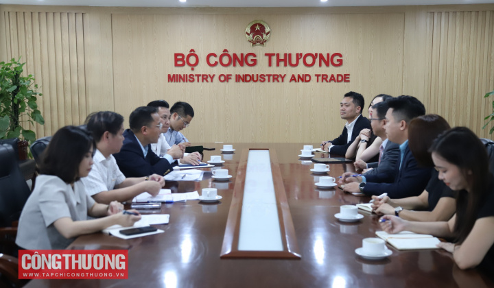 Tập đoàn Sungrow Renewables đề xuất các giải pháp năng lượng tái tạo