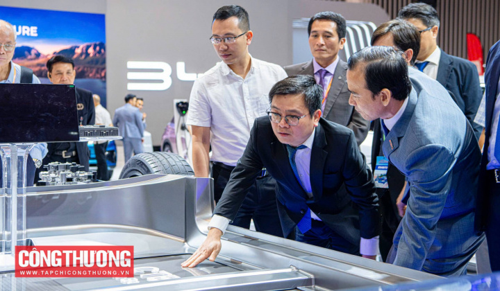 Khai mạc Triển lãm Ô tô Việt Nam - Vietnam Motor Show 2024