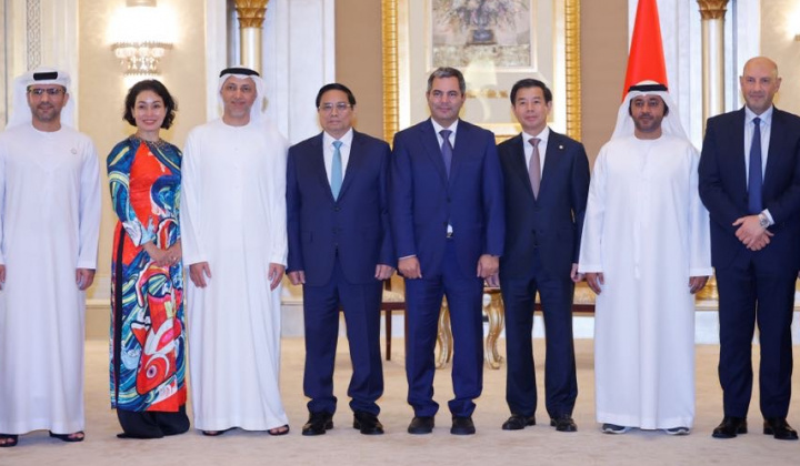Thủ tướng hoan nghênh các tập đoàn hàng đầu UAE đầu tư vào các lĩnh vực chiến lược của Việt Nam