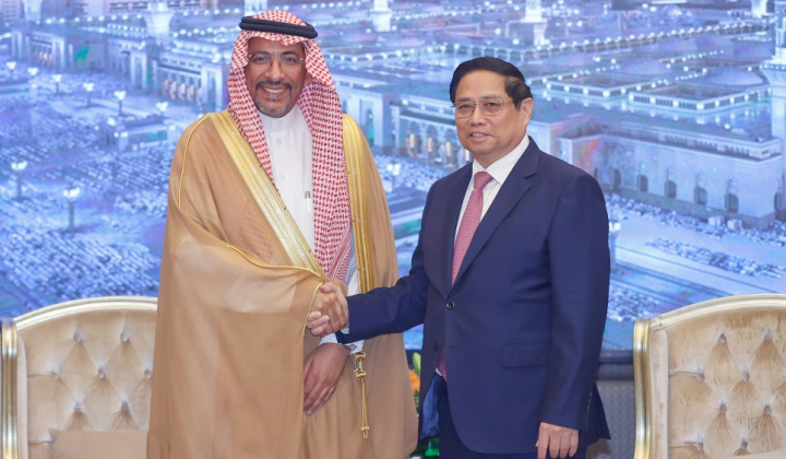 Thủ tướng đề nghị sớm đàm phán Hiệp định thương mại tự do Việt Nam - Saudi Arabia