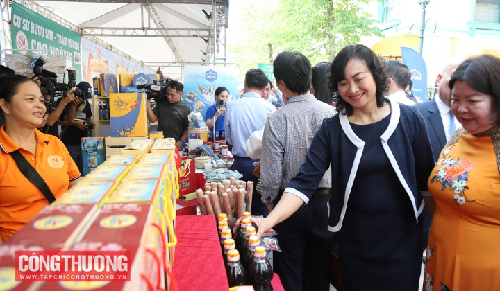 [TIN ẢNH] Triển lãm các sản phẩm OCOP xuất khẩu - VIETNAM OCOPEX