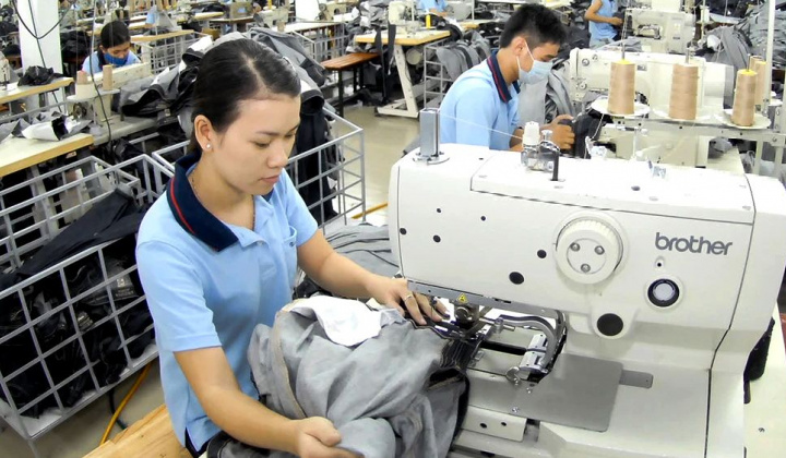 Tận dụng sự dịch chuyển đơn hàng, Tập đoàn Dệt may Việt Nam (VGT) báo lãi cao nhất 2 năm