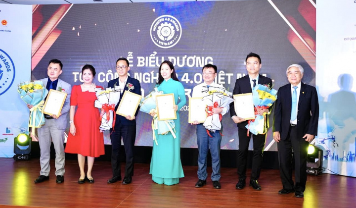 Supe Lâm Thao được Vinh danh Top Công nghiệp 4.0 Việt Nam 2024