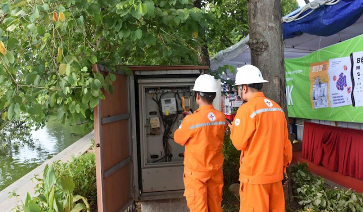 EVNHANOI đảm bảo điện phục vụ Lễ kỷ niệm 70 năm ngày Giải phóng Thủ đô (10/10/1954-10/10/2024)