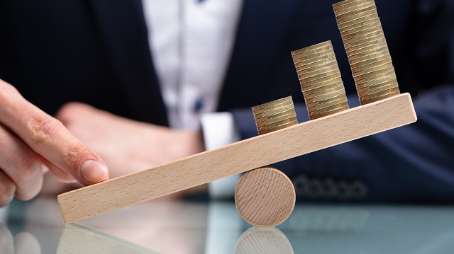 Rủi ro lan tỏa và tác động của rủi ro lan tỏa đến thị trường tài chính