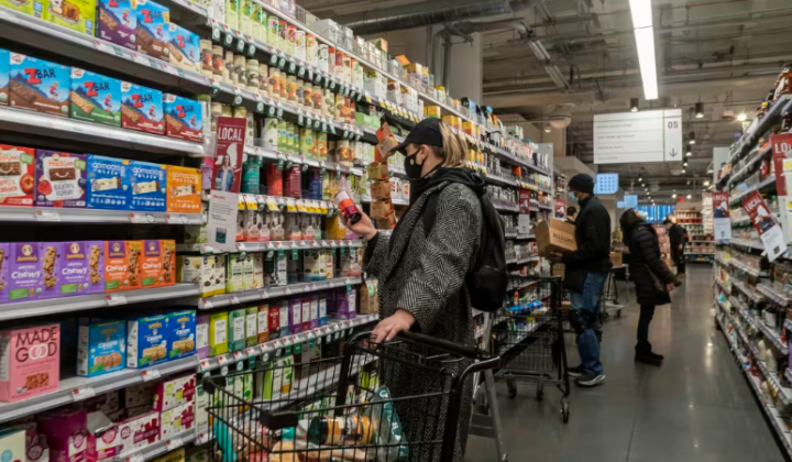 Các tổ chức quốc tế nâng triển vọng tăng trưởng kinh tế thế giới năm 2024