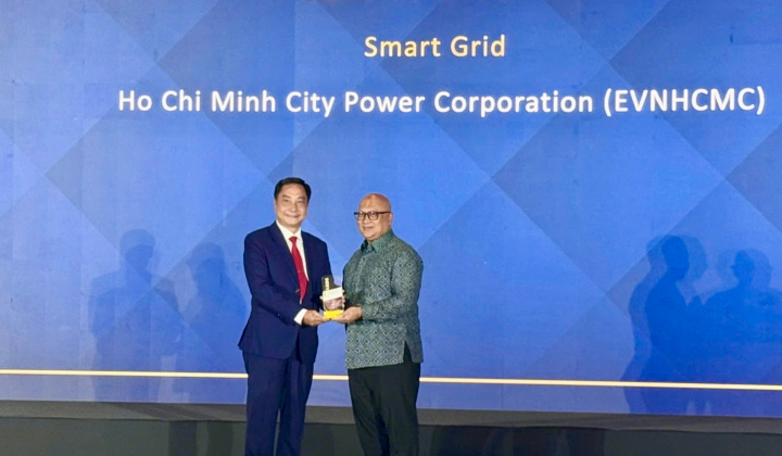 EVNHCMC liên tiếp đạt 2 giải thưởng quốc tế cho “Lưới điện thông minh - Smart Grid”
