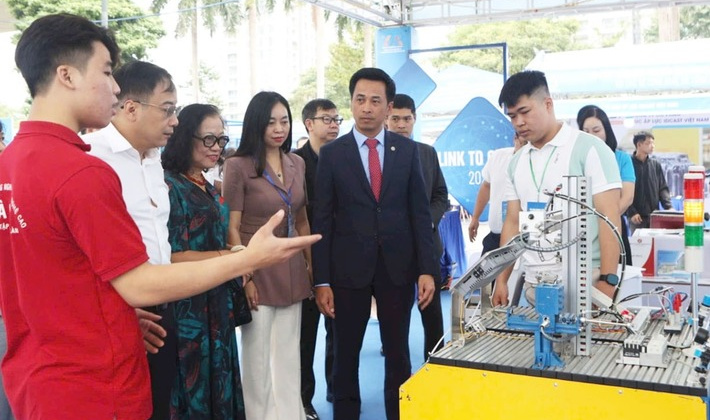 Hà Nội thu hút đầu tư vào công nghệ số, phát triển kinh tế số
