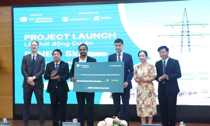 Trường Đại học Điện lực hợp tác phát triển nguồn nhân lực điện gió