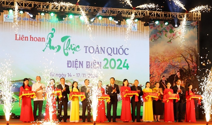 Khai mạc Liên hoan ẩm thực toàn quốc Điện Biên 2024